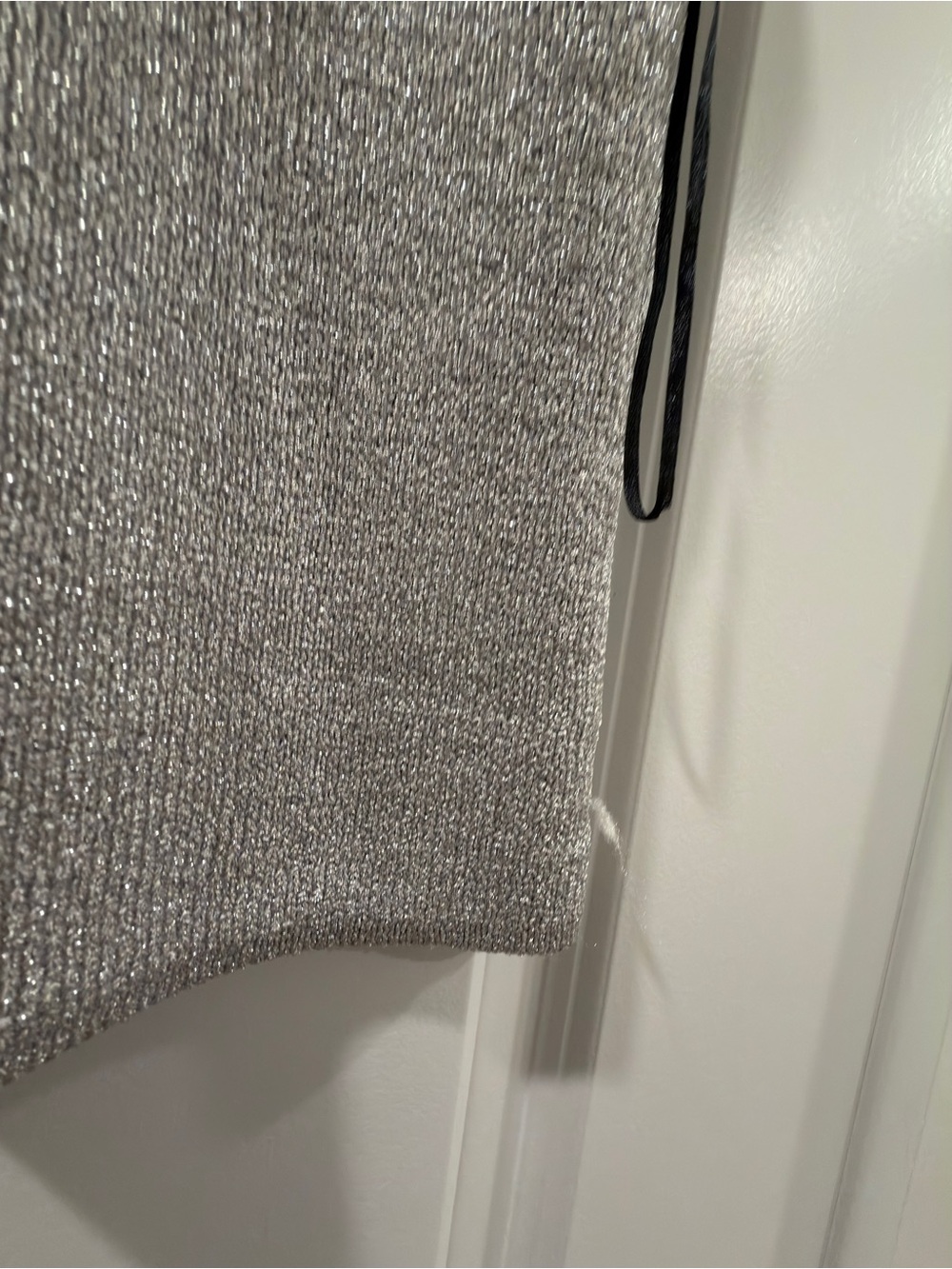 H&M Silver Metallic Ribbed Halter Top - Picture 4 of 10